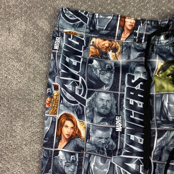 Marvel Avengers Boardshorts Men's Large Swim Trunks Shorts 2012 Mesh Lined Liner - Picture 2 of 12